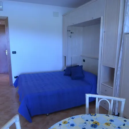 別荘 Residenza Verdeblu By Solturelba カポリーヴェリ